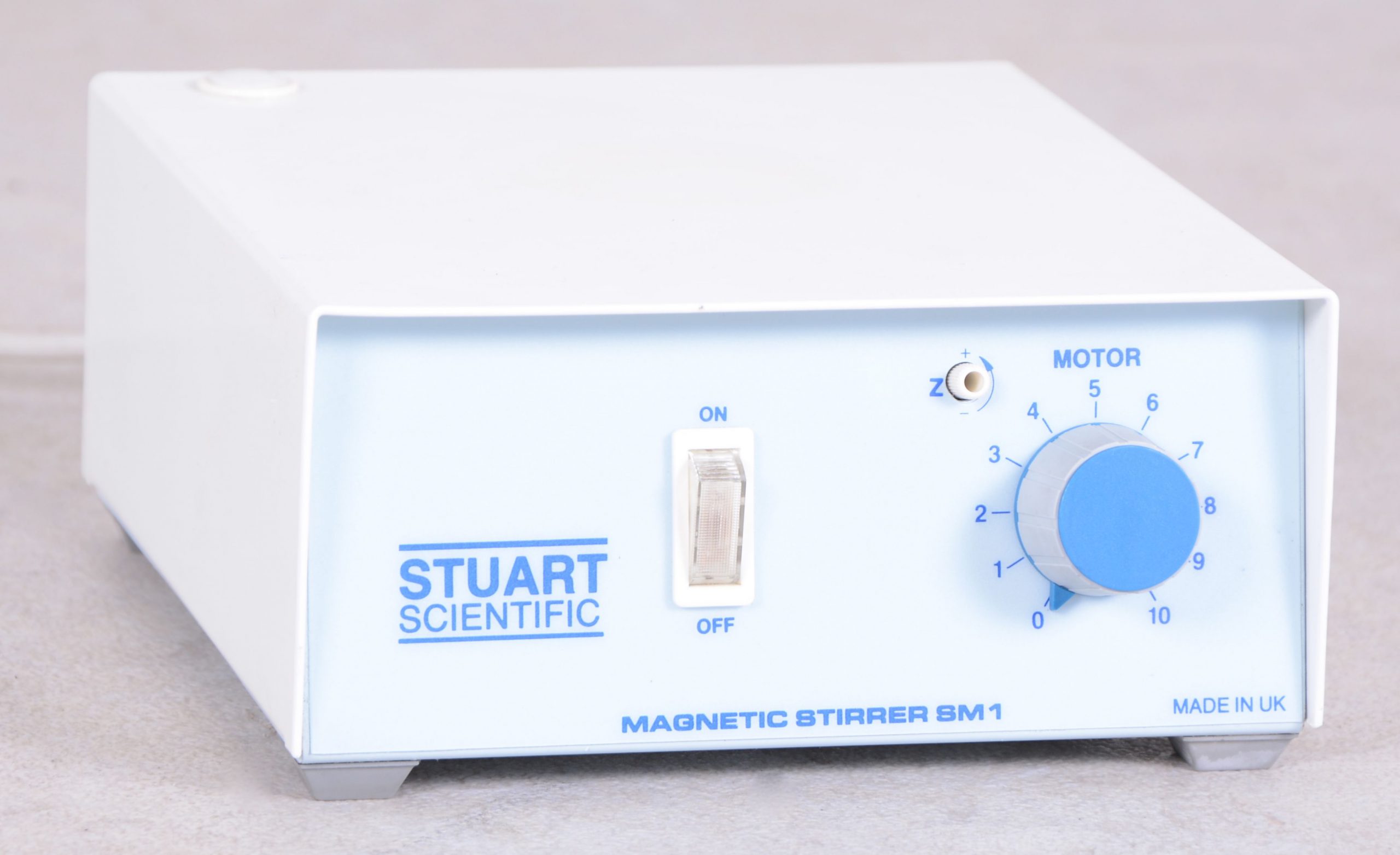 4268 Stuart Scientific SM1 Magneetroerder 1