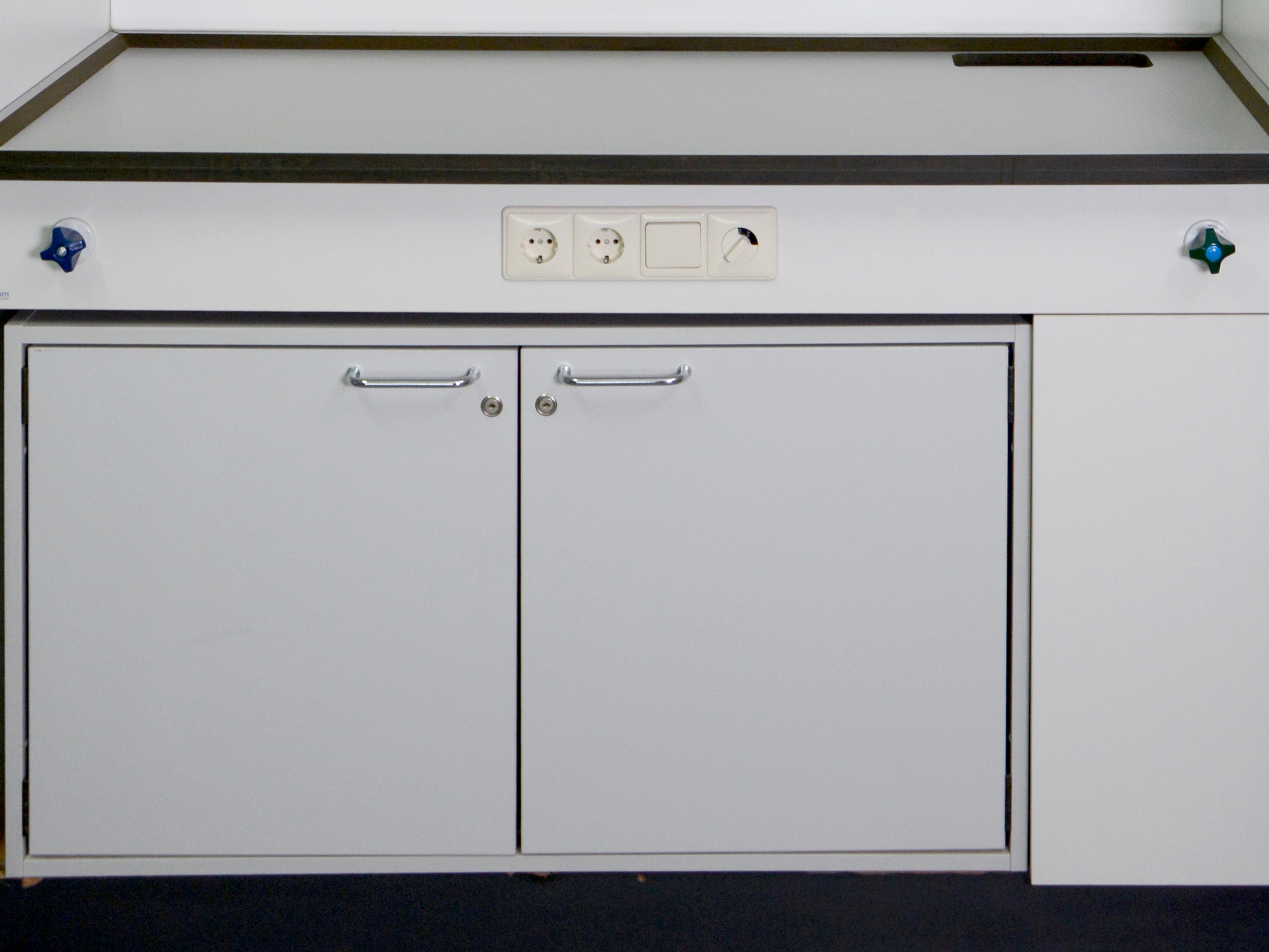 Interfurn Fumia zuurkast - Gemini BV