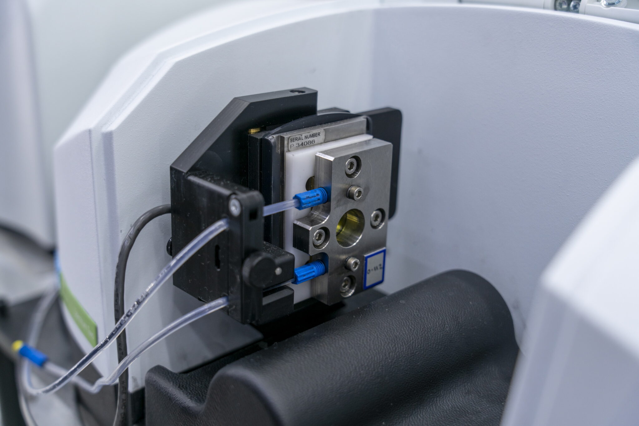 Perkin Elmer Fluid control module & Spectrum Two FT-IR Spectrofotometer ...