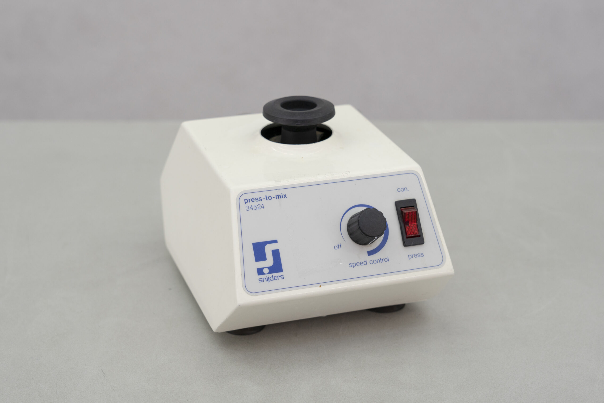 6451 Snijders press-to-mix 34524 Vortex (3x) 01