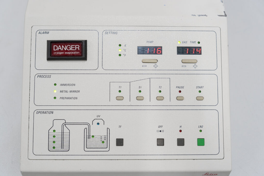 Leica EM-CPC Controller Microsystem - Gemini BV